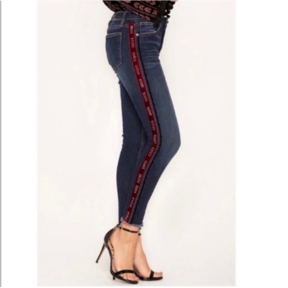 Miss Me Lined Up Ankle Skinny Jeans - Picture 2 of 8